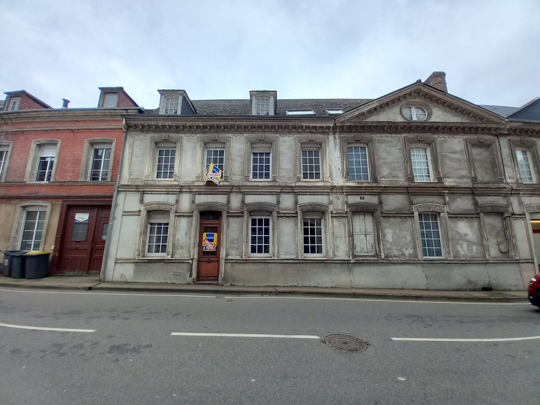 Changement de destination & aménagement d'un bar — Bernay (27)